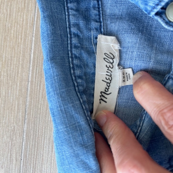 Madewell Denim Top - Picture 6 of 9